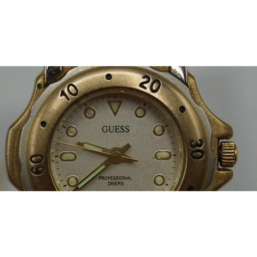 Women Guess Professional Divers‎ Quartz WR Analog Watch